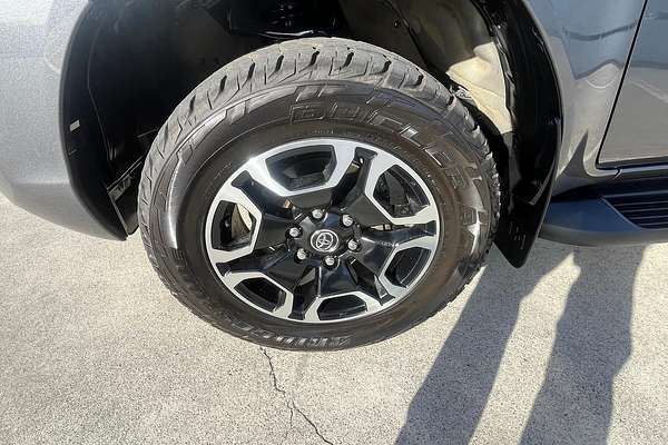 2021 Toyota Hilux SR5 GUN126R 4X4