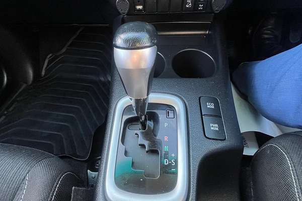 2021 Toyota Hilux SR5 GUN126R 4X4