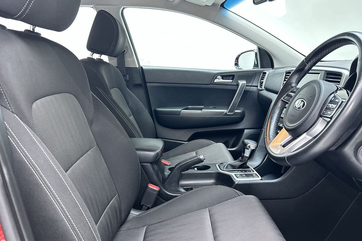2020 Kia Sportage S QL