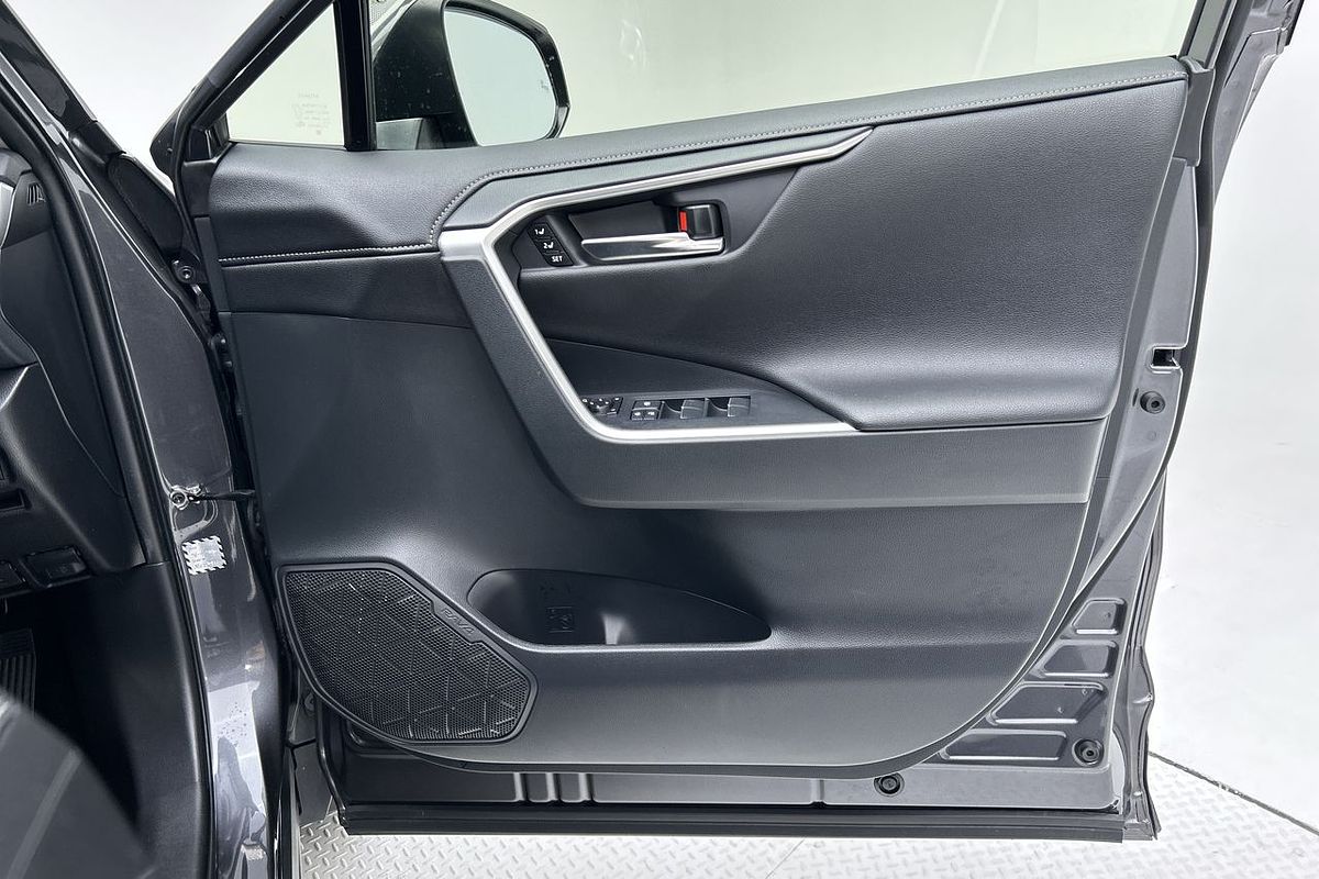 2019 Toyota RAV4 Cruiser MXAA52R