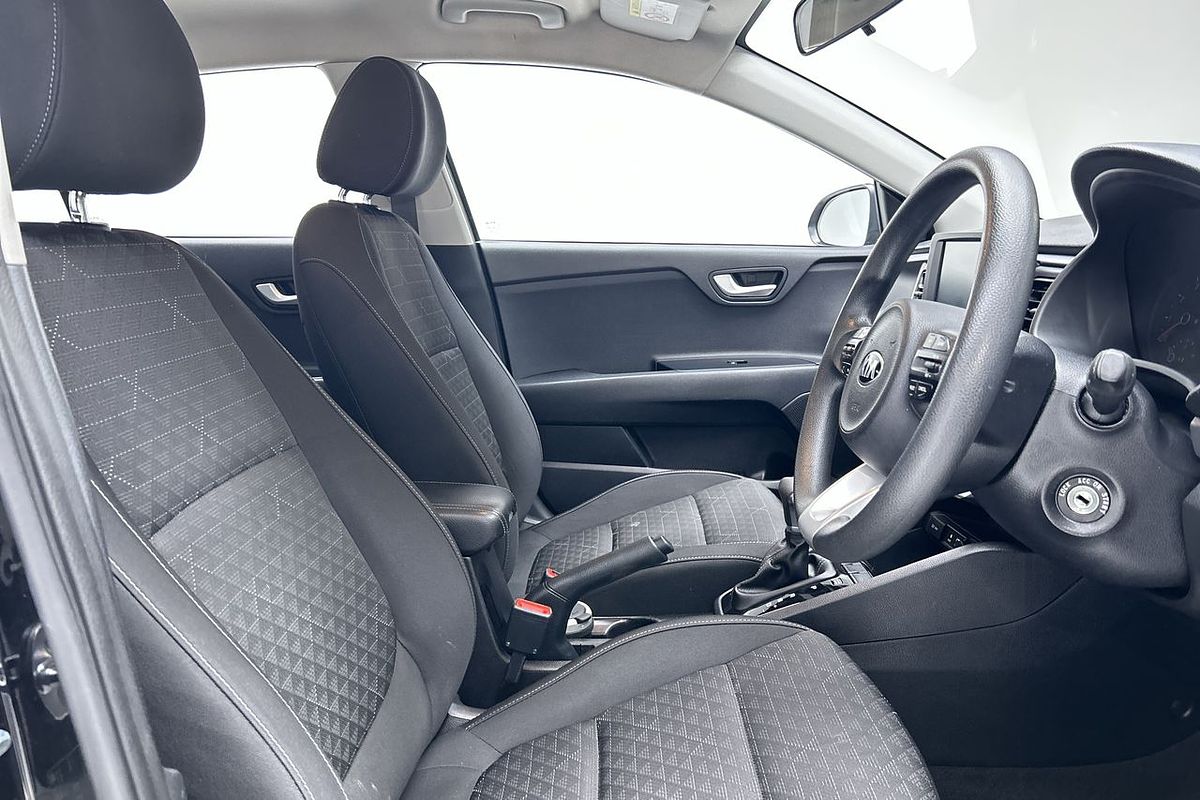 2017 Kia Rio S YB