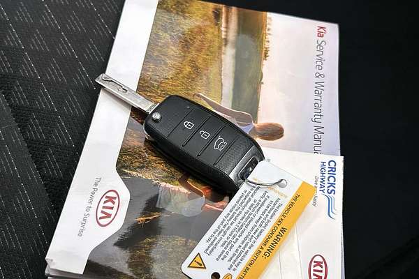2017 Kia Rio S YB