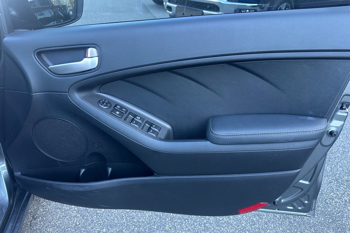 2018 Kia Cerato S YD