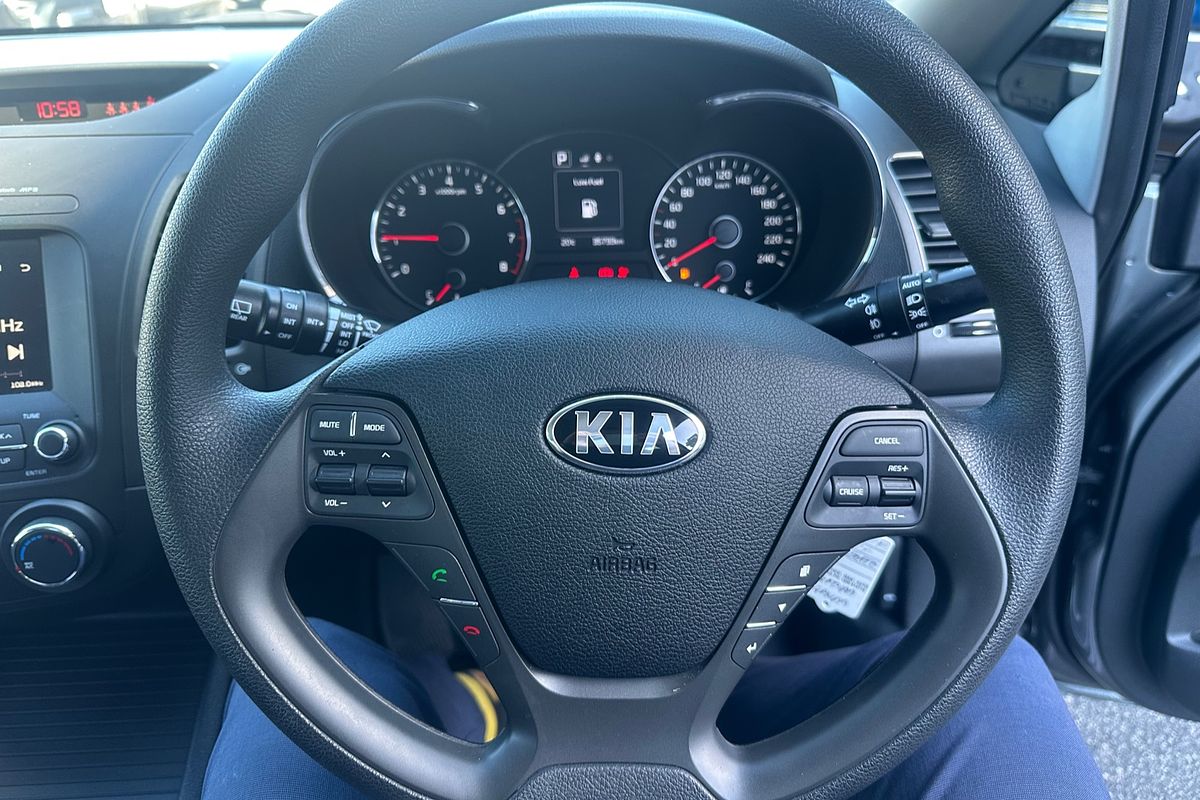 2018 Kia Cerato S YD
