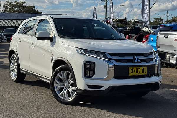 2022 Mitsubishi ASX ES XD
