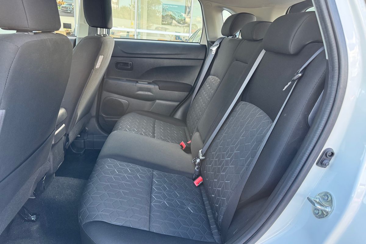 2022 Mitsubishi ASX ES XD