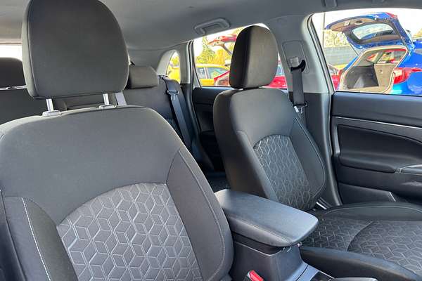 2022 Mitsubishi ASX ES XD
