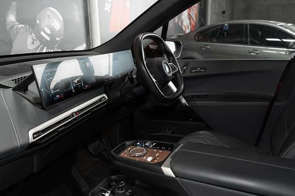 2022 BMW iX xDrive40 Sport I20