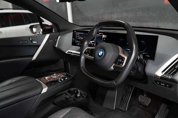 2022 BMW iX xDrive40 Sport I20