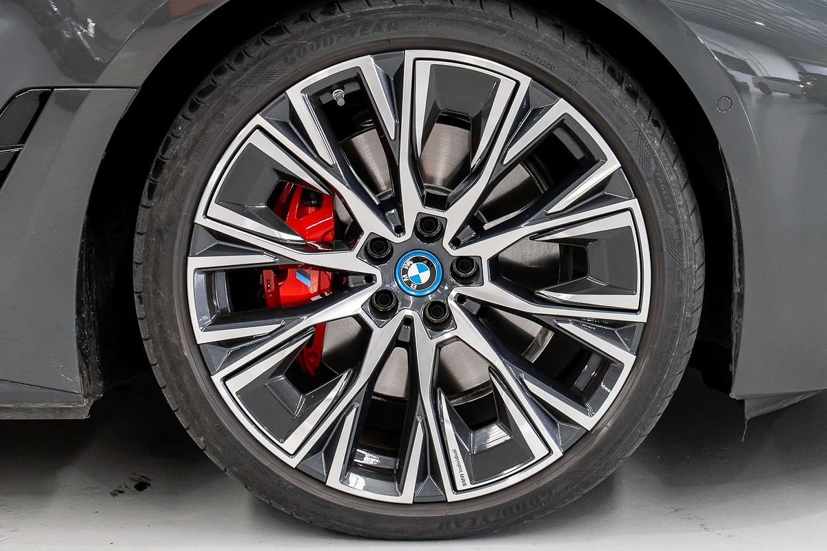 2023 BMW i4 M50 G26