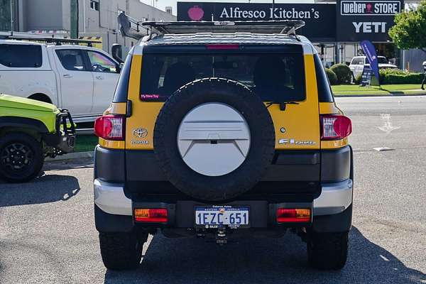 2016 Toyota FJ Cruiser GSJ15R