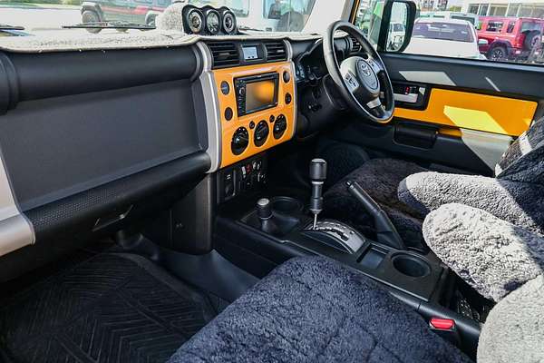 2016 Toyota FJ Cruiser GSJ15R