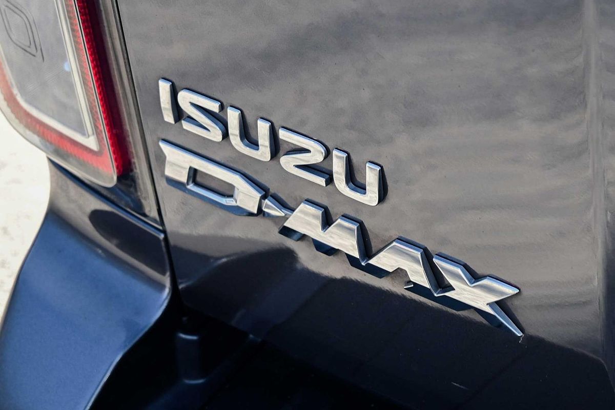 2023 Isuzu D-MAX X-TERRAIN 4X4