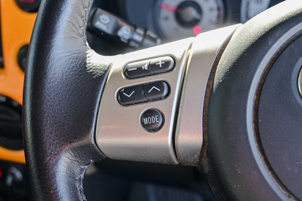 2016 Toyota FJ Cruiser GSJ15R