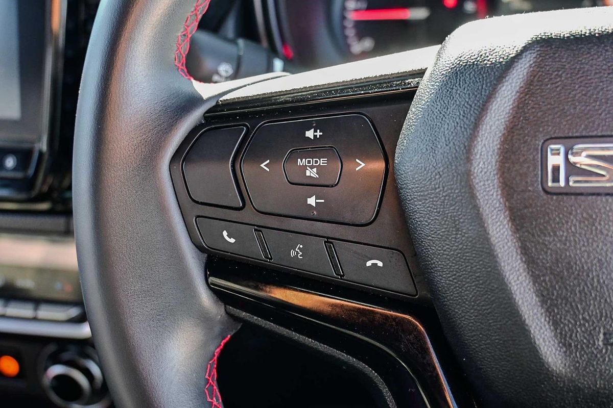 2023 Isuzu D-MAX X-TERRAIN 4X4