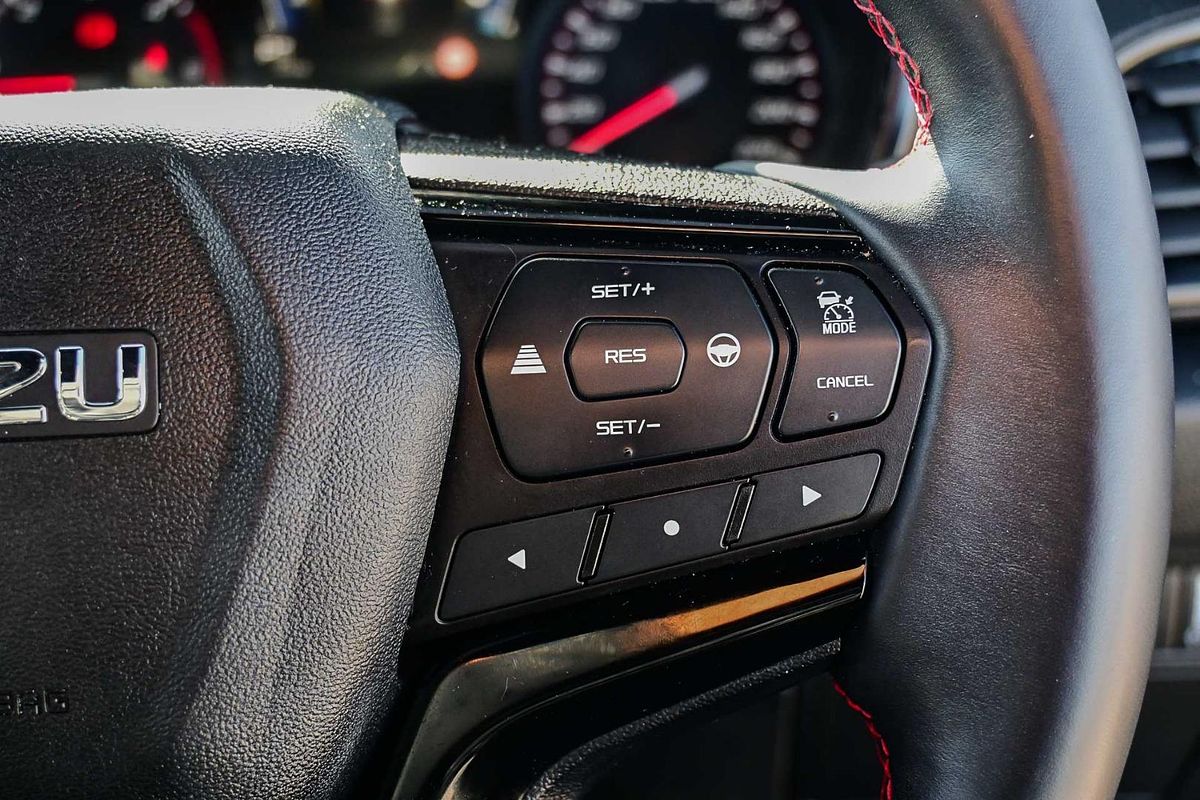 2023 Isuzu D-MAX X-TERRAIN 4X4