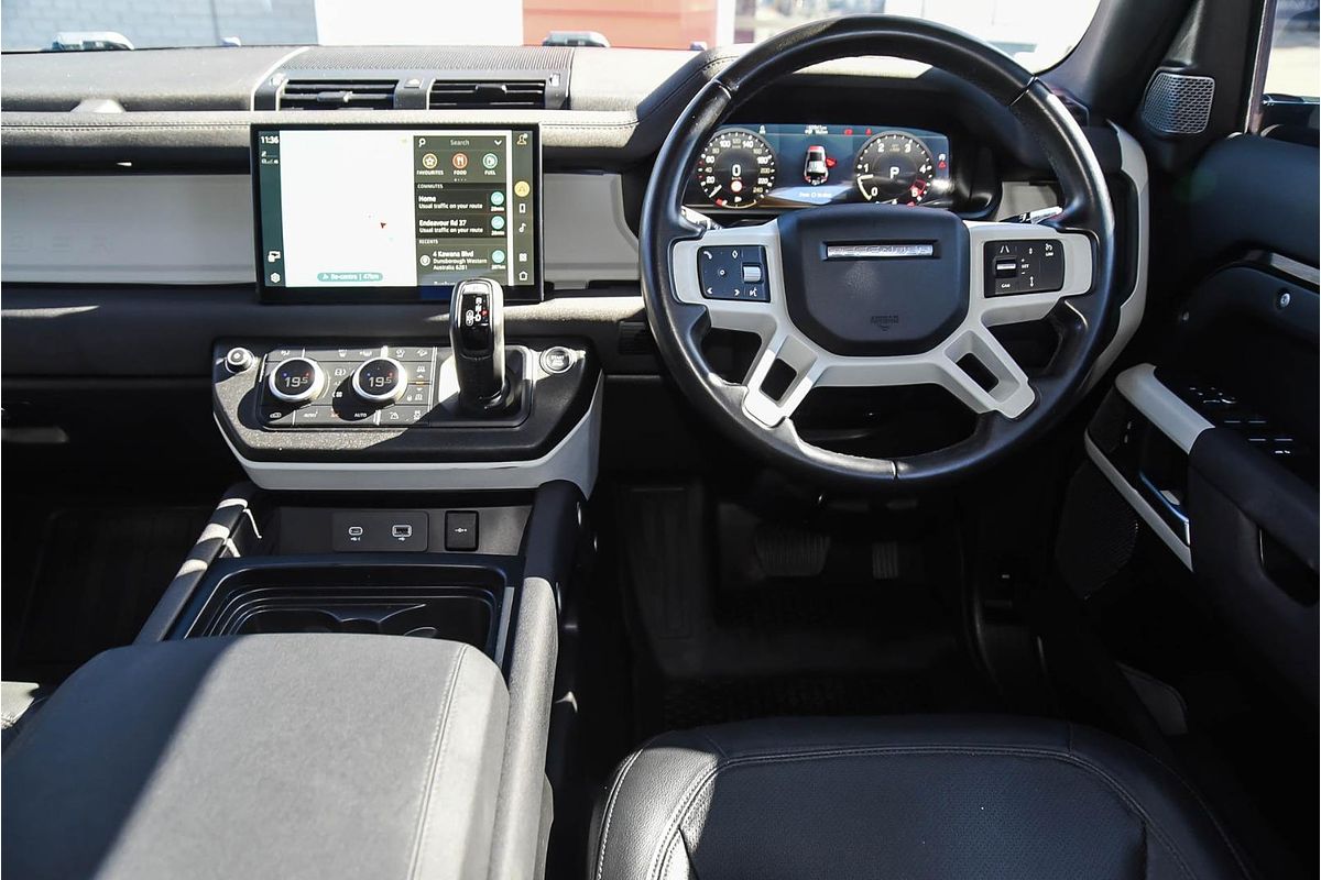 2021 Land Rover Defender 110 D300 SE L663