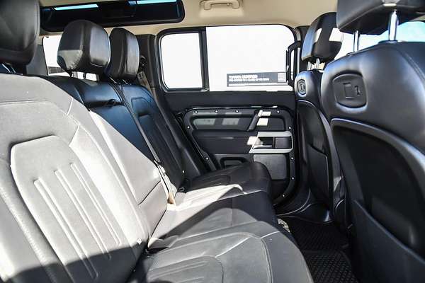 2021 Land Rover Defender 110 D300 SE L663