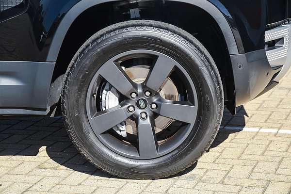 2021 Land Rover Defender 110 D300 SE L663