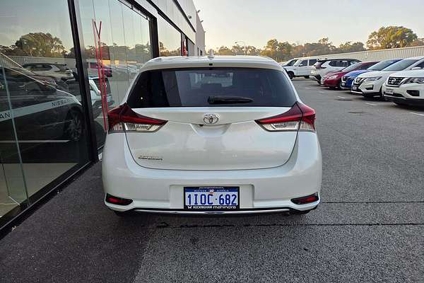 2016 Toyota Corolla Ascent Sport ZRE182R