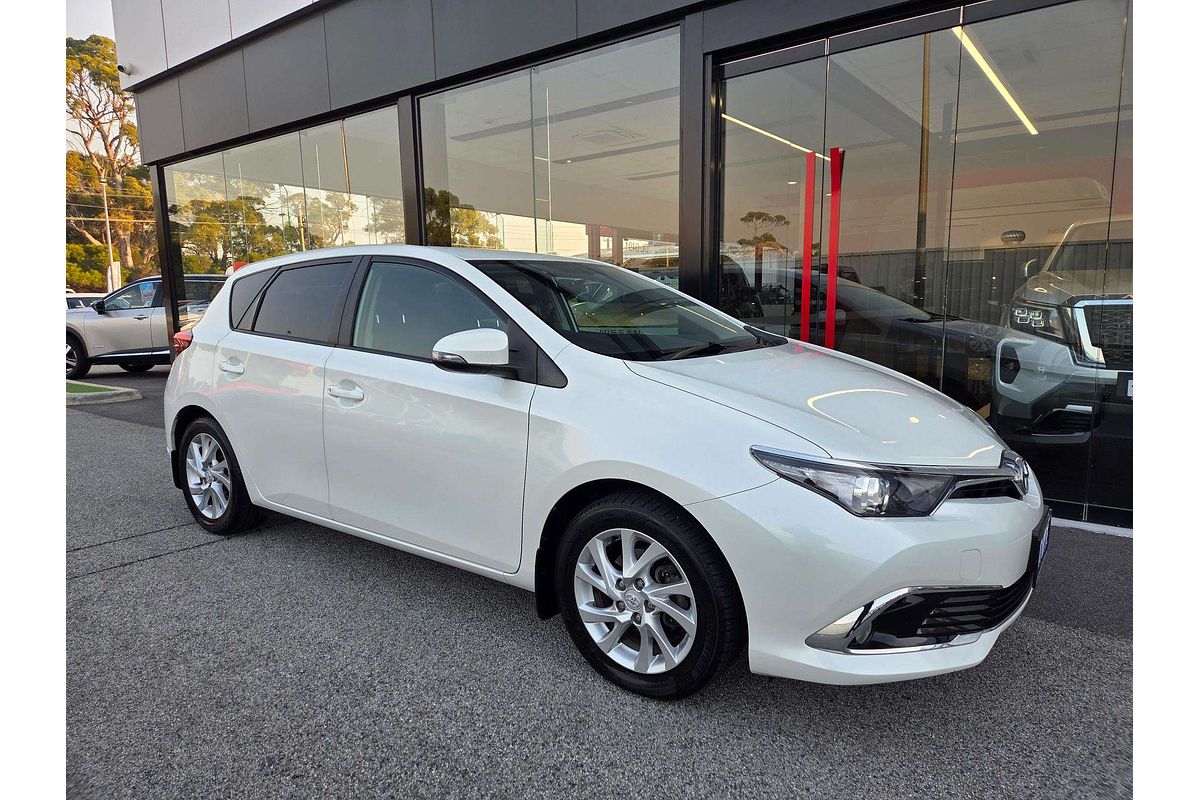 2016 Toyota Corolla Ascent Sport ZRE182R