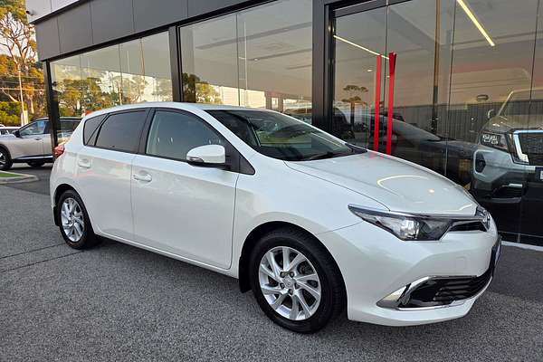 2016 Toyota Corolla Ascent Sport ZRE182R