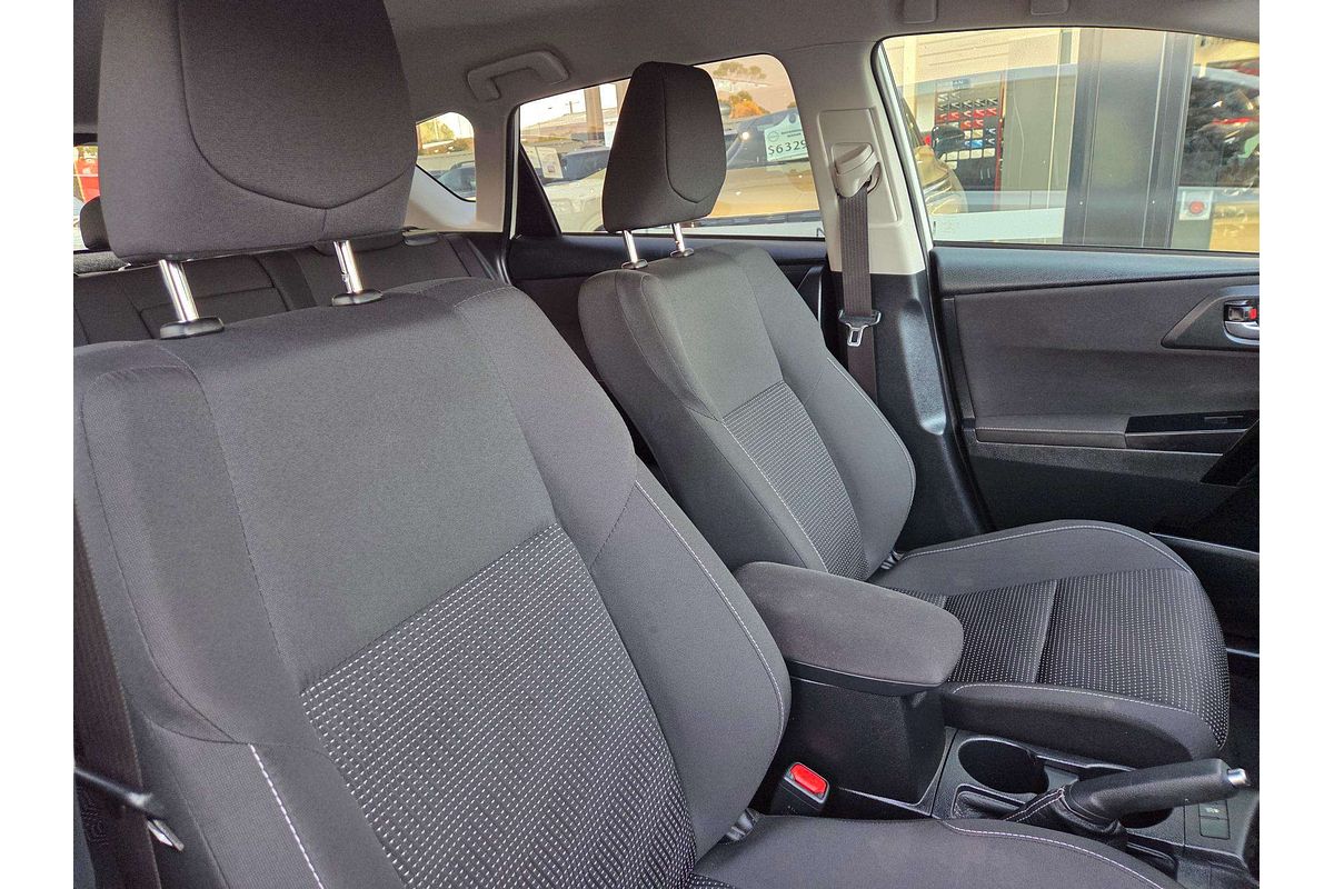 2016 Toyota Corolla Ascent Sport ZRE182R