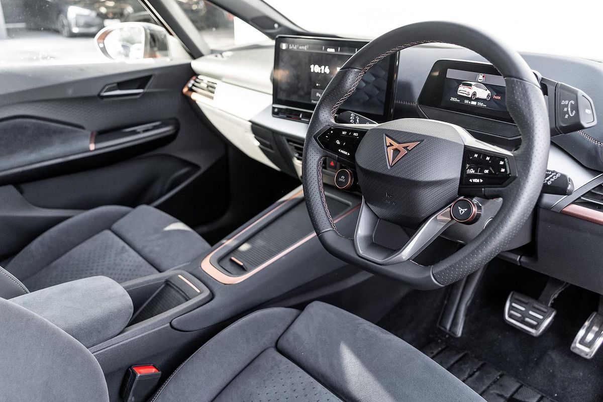 2024 CUPRA Born K1