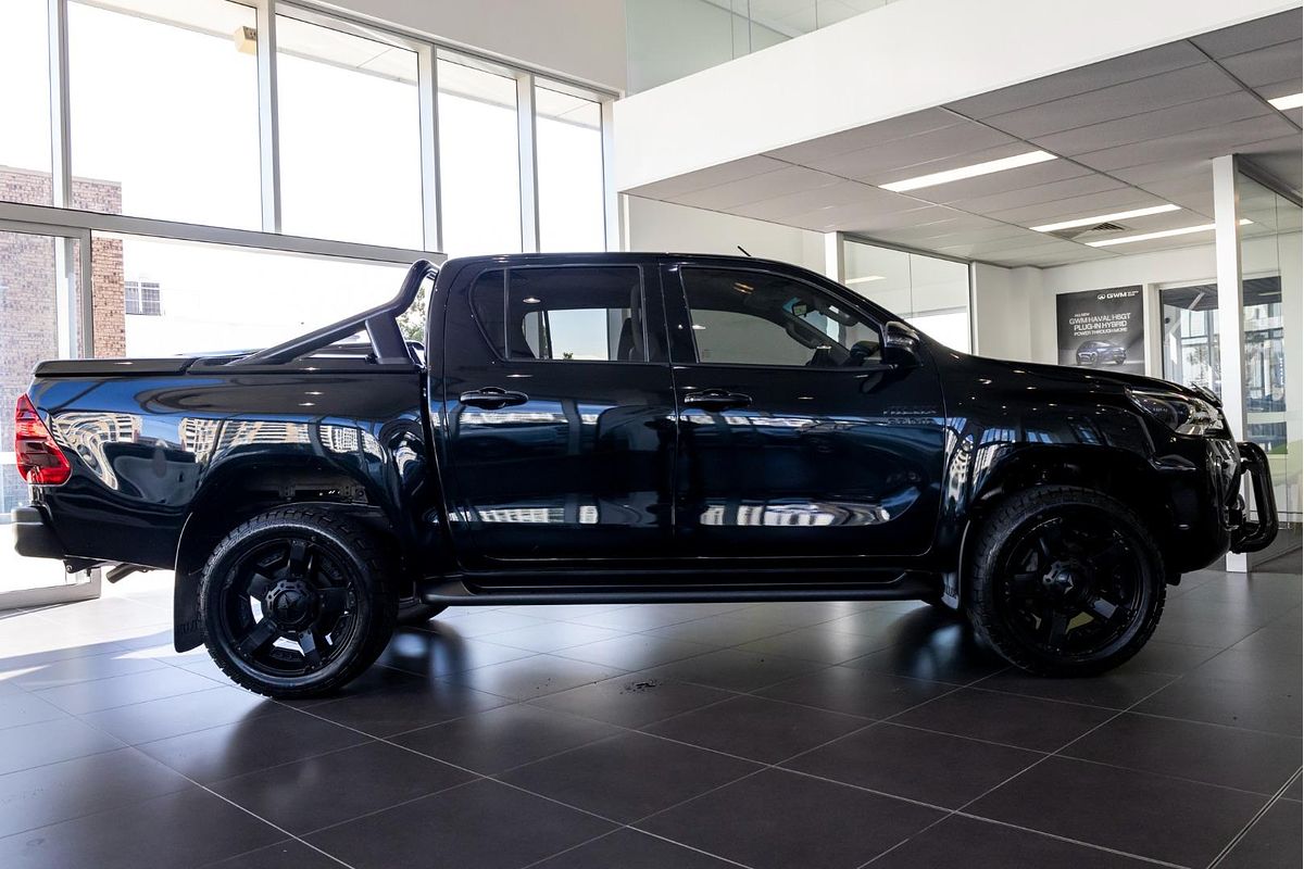 2021 Toyota Hilux SR5 GUN126R 4X4