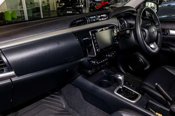 2021 Toyota Hilux SR5 GUN126R 4X4