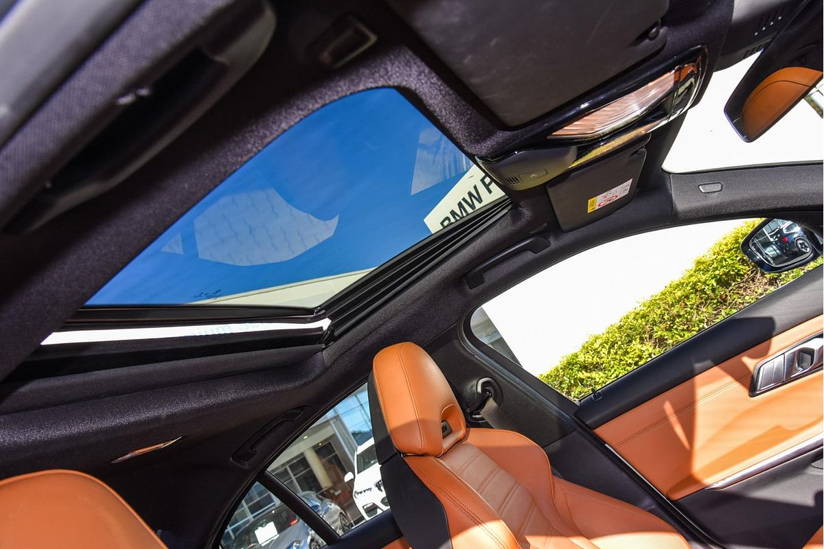 2022 BMW 3 Series 330i M Sport G20