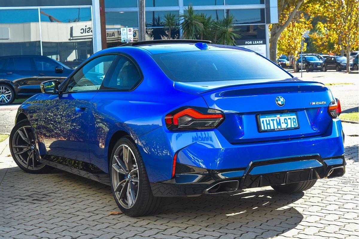 2022 BMW 2 Series M240i xDrive G42