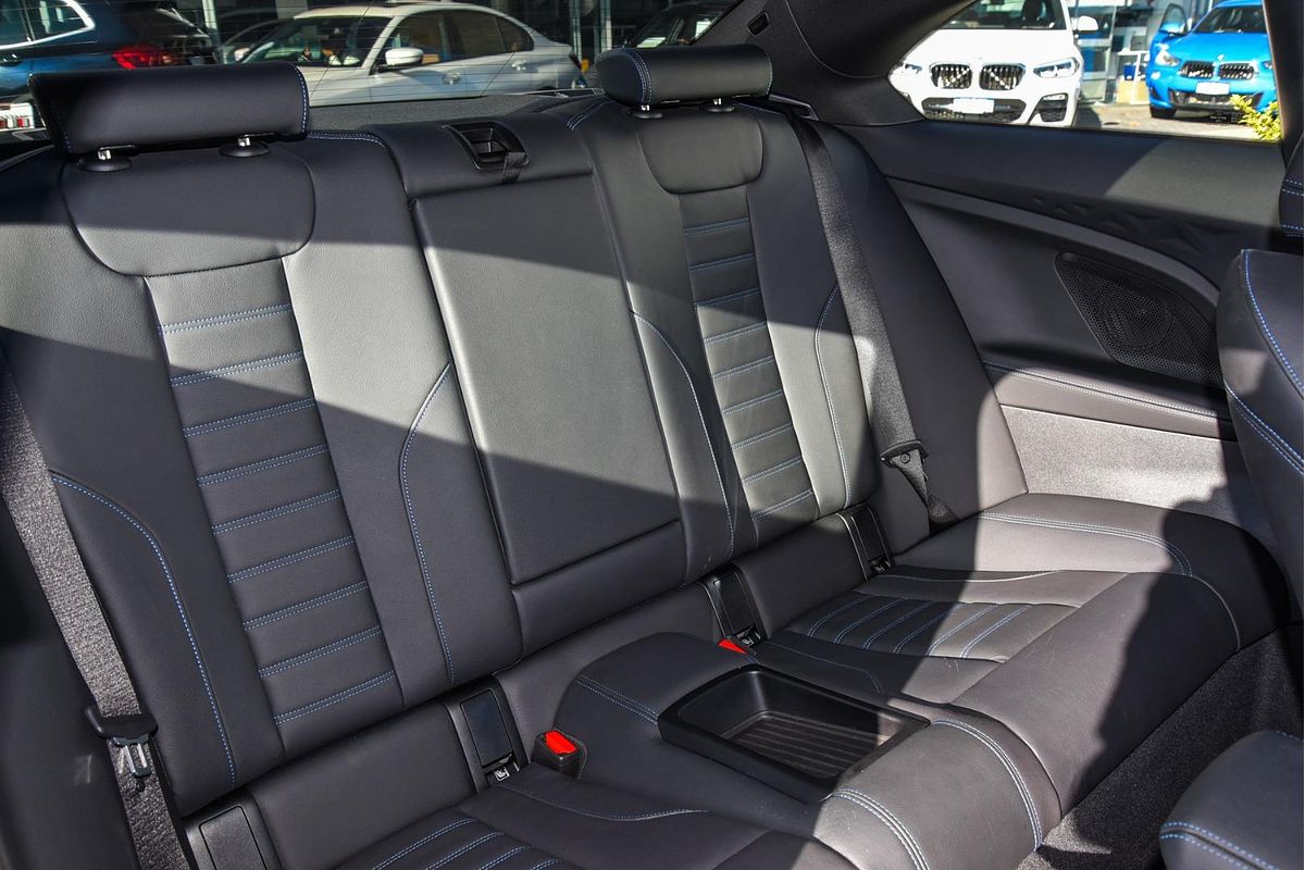 2022 BMW 2 Series M240i xDrive G42
