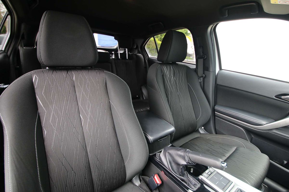 2019 Mitsubishi Eclipse Cross Black Edition YA