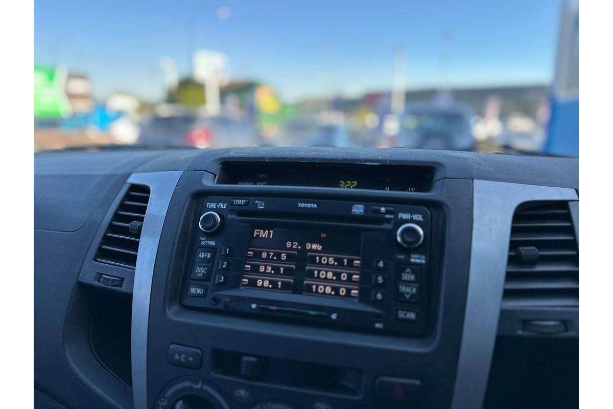 2010 Toyota Hilux SR5 KUN26R 4X4