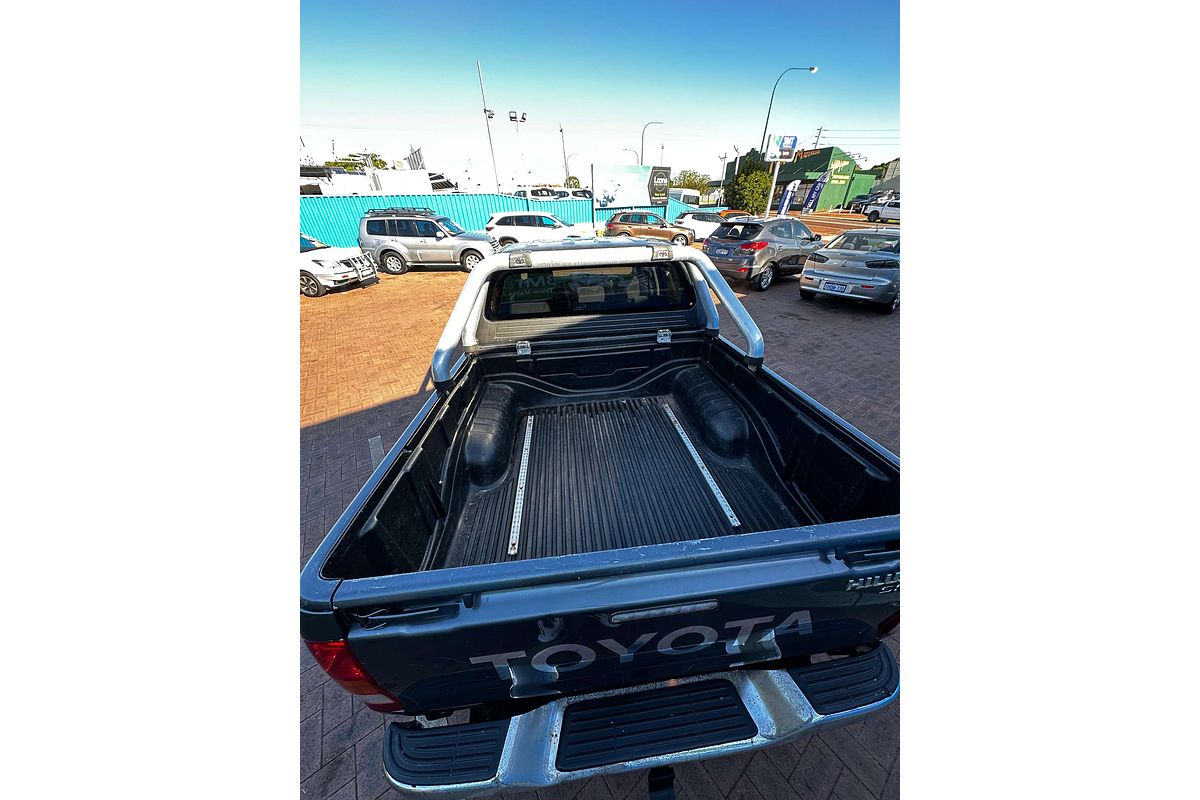 2010 Toyota Hilux SR5 KUN26R 4X4