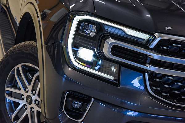 2024 Ford Everest Platinum