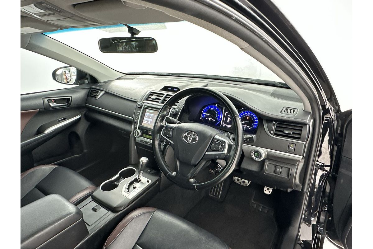 2017 Toyota Camry Atara SX ASV50R