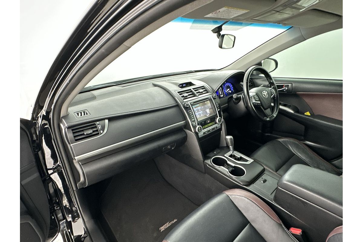 2017 Toyota Camry Atara SX ASV50R