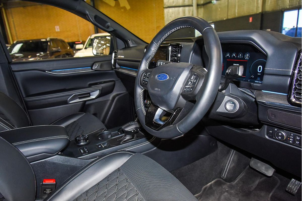 2024 Ford Everest Platinum