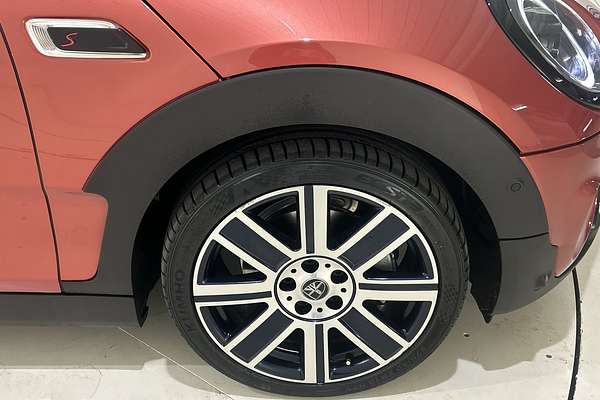 2021 MINI Clubman Cooper S MINI Yours F54 LCI