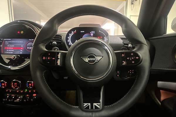 2021 MINI Clubman Cooper S MINI Yours F54 LCI