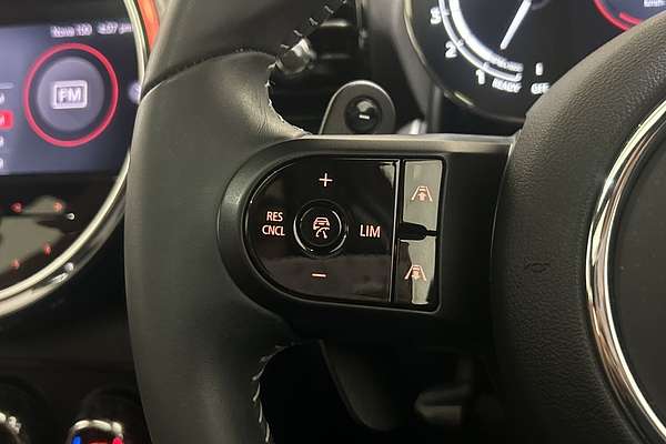 2021 MINI Clubman Cooper S MINI Yours F54 LCI