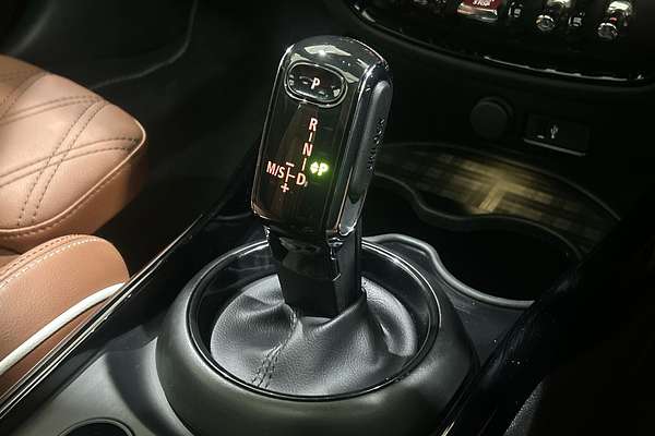 2021 MINI Clubman Cooper S MINI Yours F54 LCI