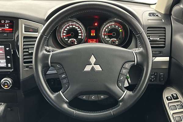 2020 Mitsubishi Pajero GLX NX