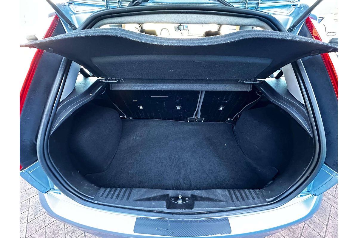 2006 Ford Fiesta LX WQ