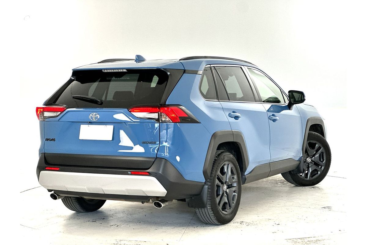 2022 Toyota RAV4 Edge AXAA54R