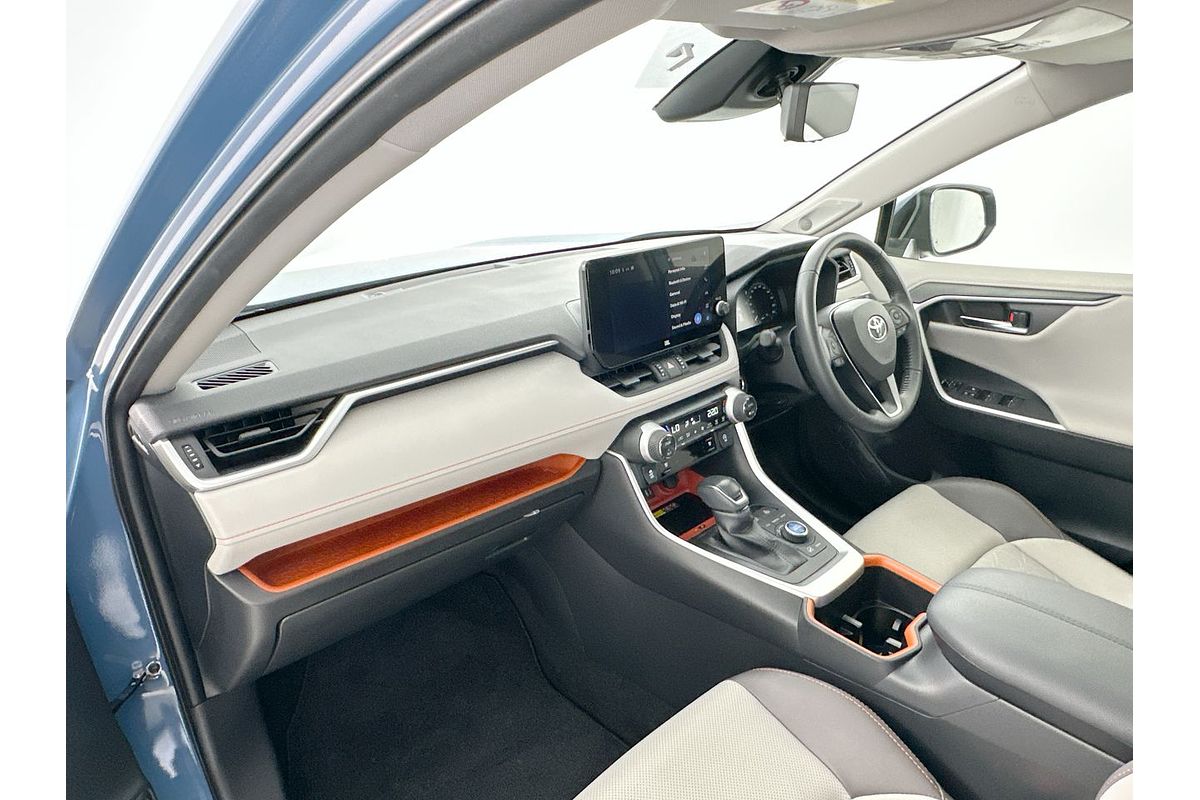 2022 Toyota RAV4 Edge AXAA54R