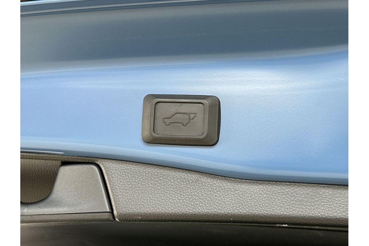 2022 Toyota RAV4 Edge AXAA54R