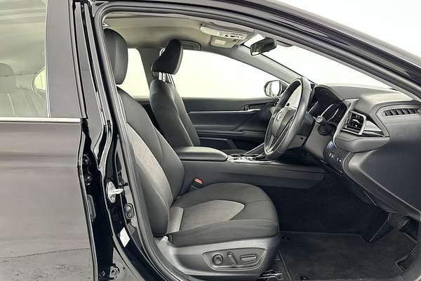 2024 Toyota Camry Ascent Sport AXVH80R